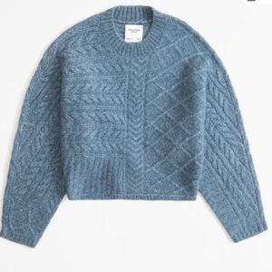 Abercrombie & Fitch Dolman cable knit sweater S/M